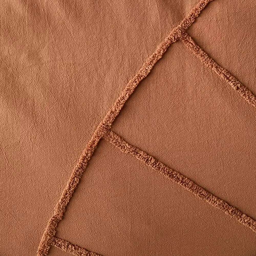 Urban Outfitters Eden Tufted Duvet Cover w Pillow Sham - King - New